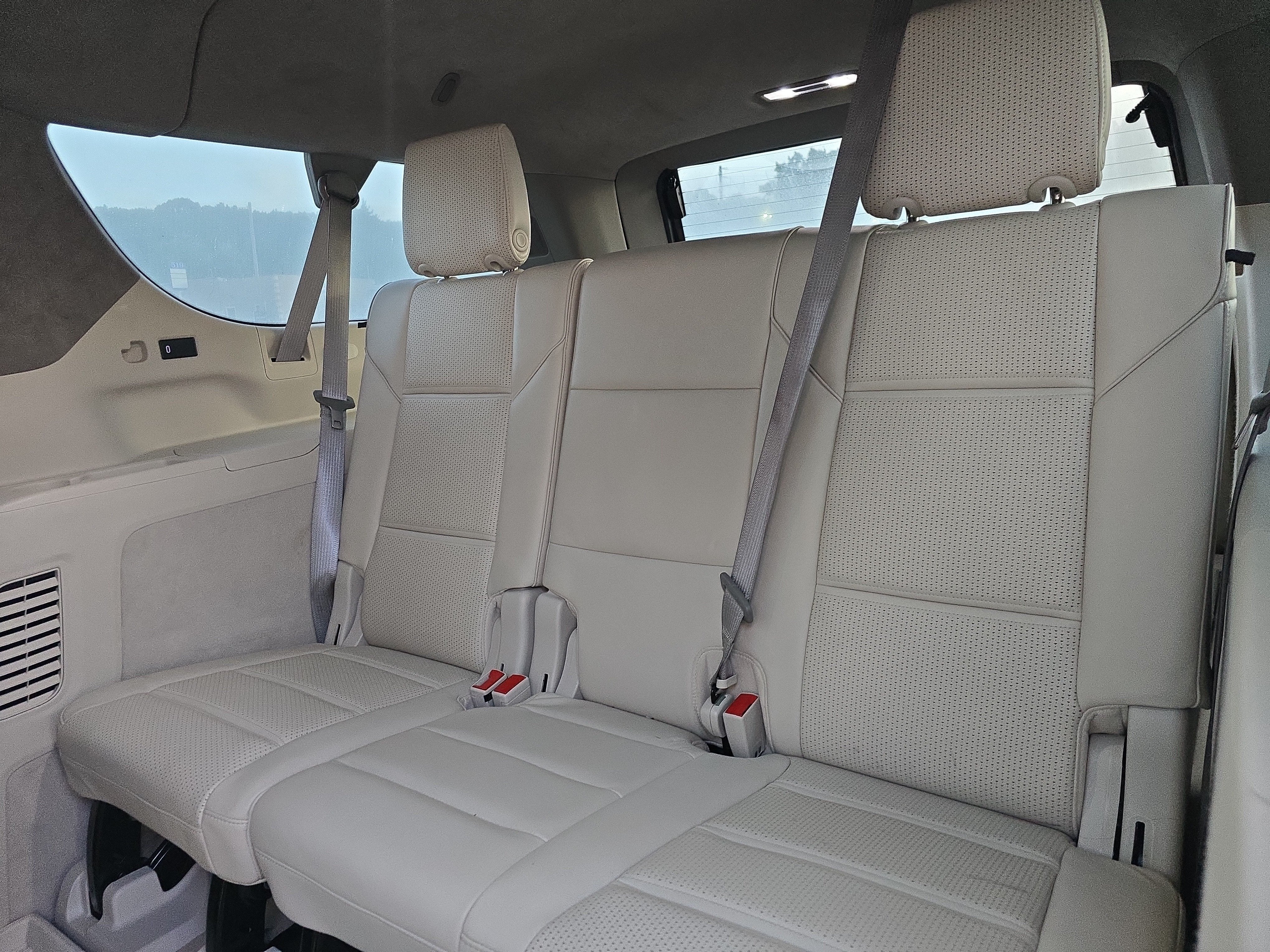2021 Cadillac Escalade ESV Premium Luxury Platinum