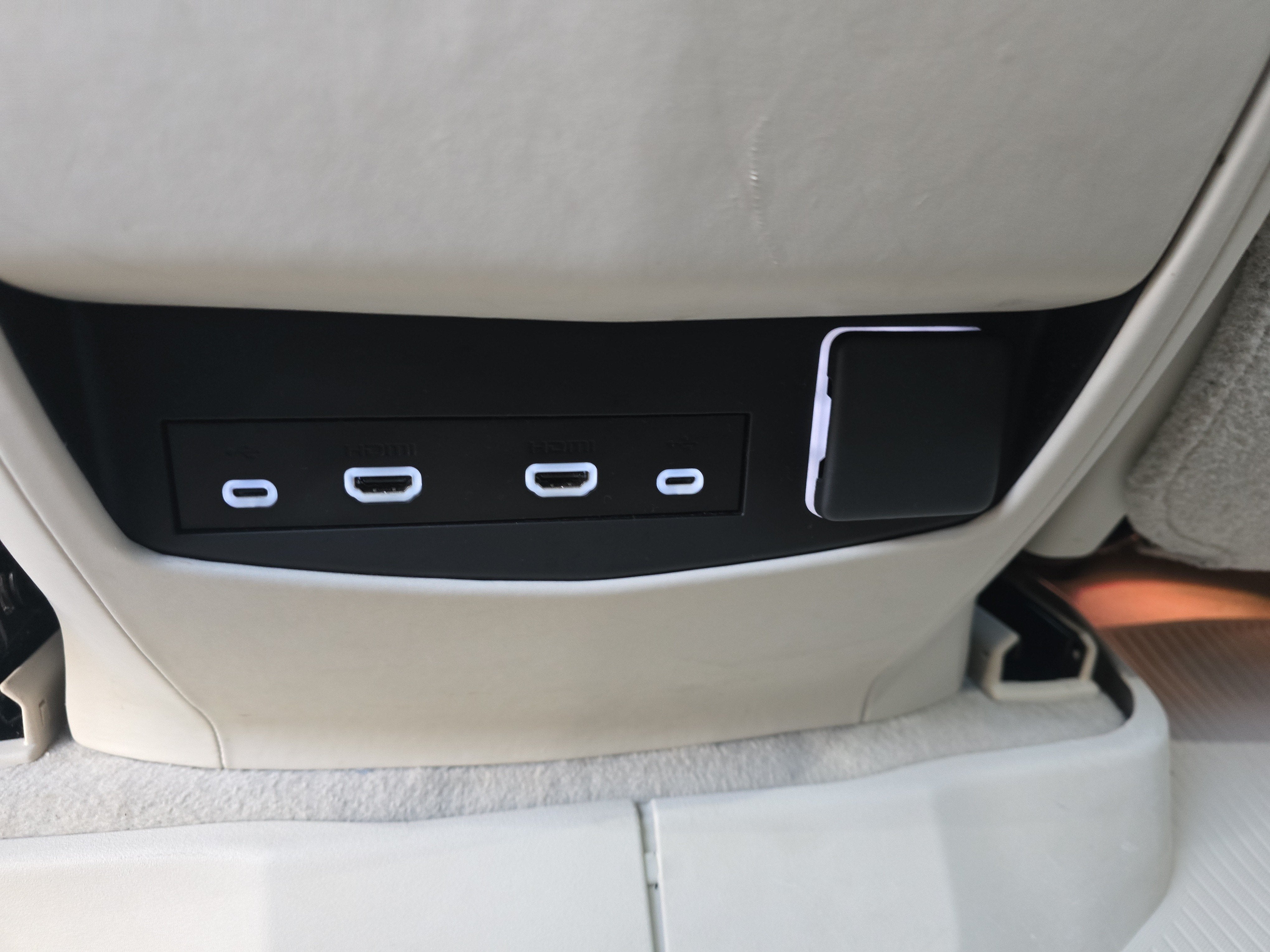 2021 Cadillac Escalade ESV Premium Luxury Platinum