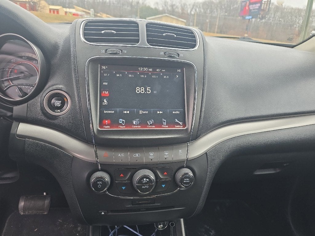 2018 Dodge Journey Crossroad