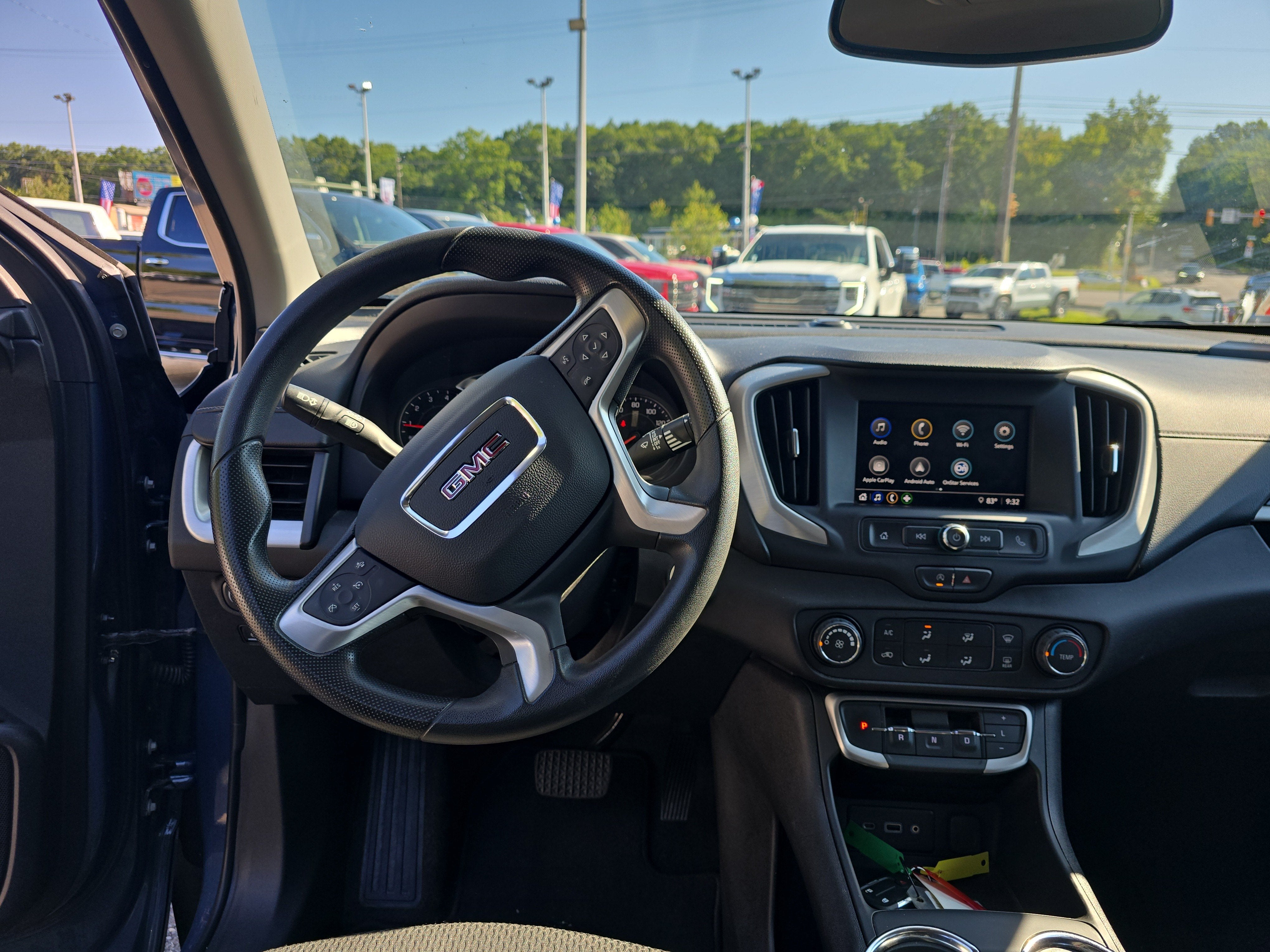 2024 GMC Terrain SLE