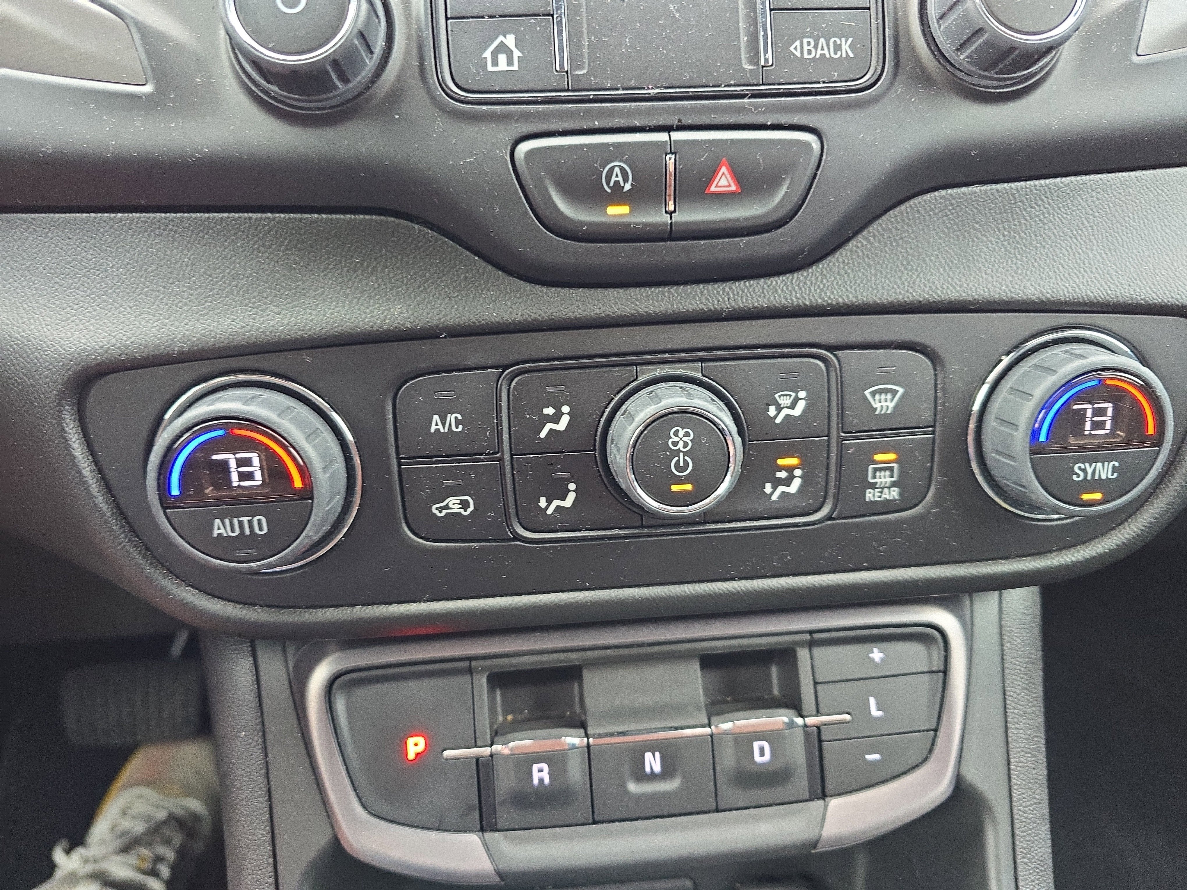 2022 GMC Terrain AT4