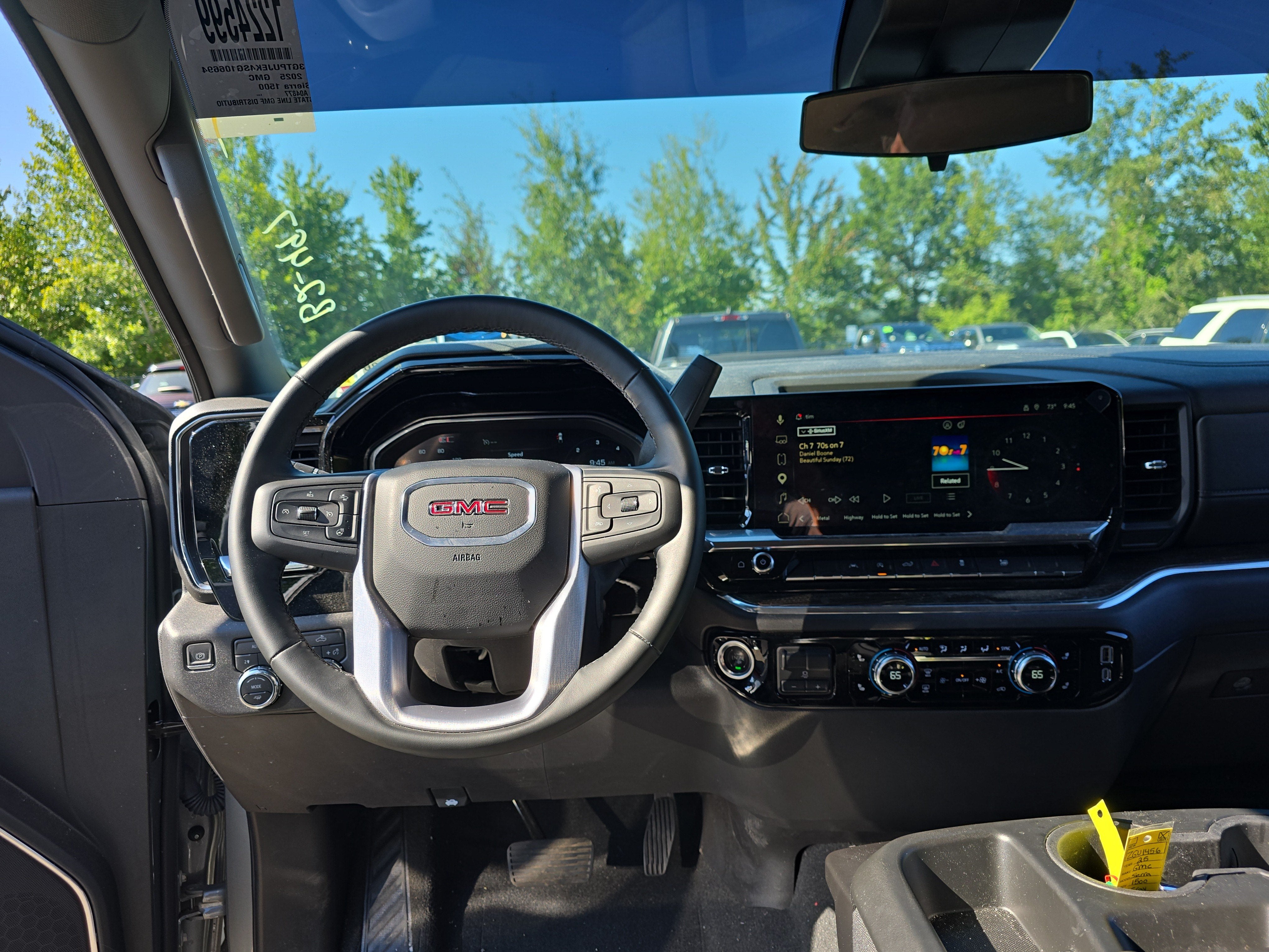 2025 GMC Sierra 1500 Elevation