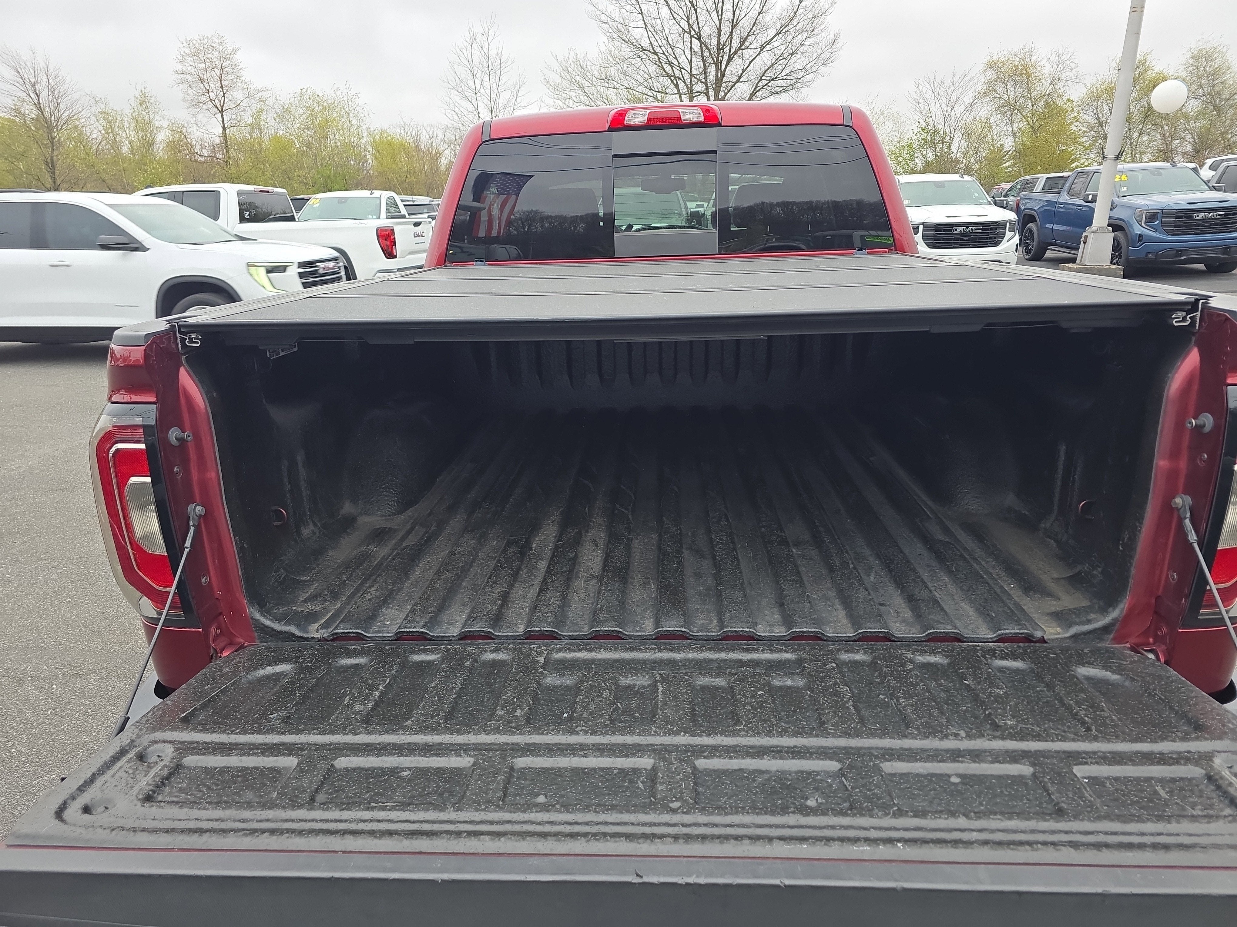 2017 GMC Sierra 1500 SLT