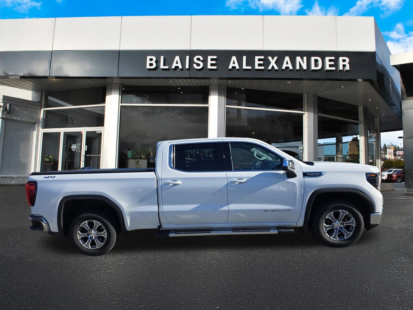 2022 GMC Sierra 1500 SLE