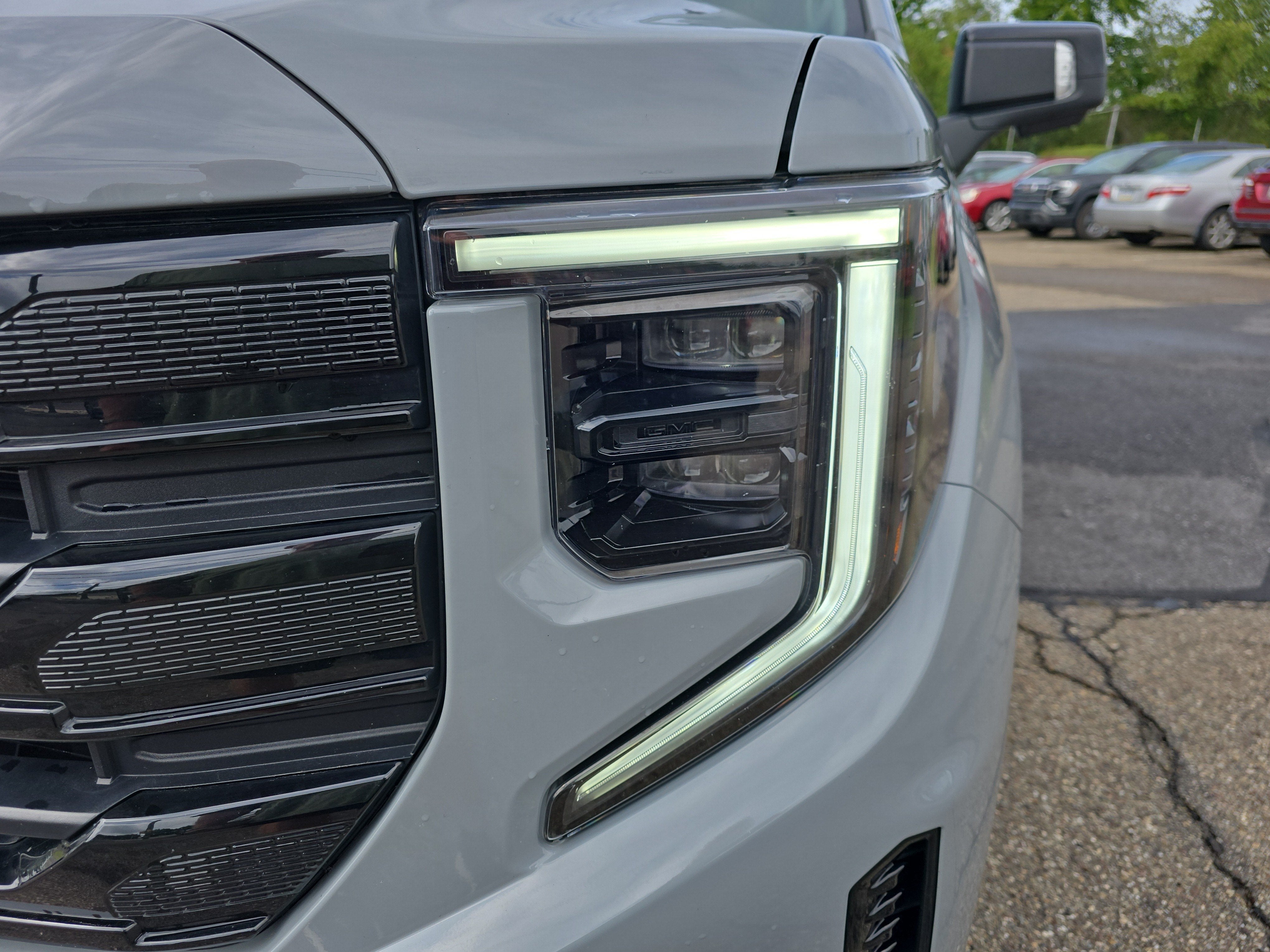 2024 GMC Sierra 1500 Elevation