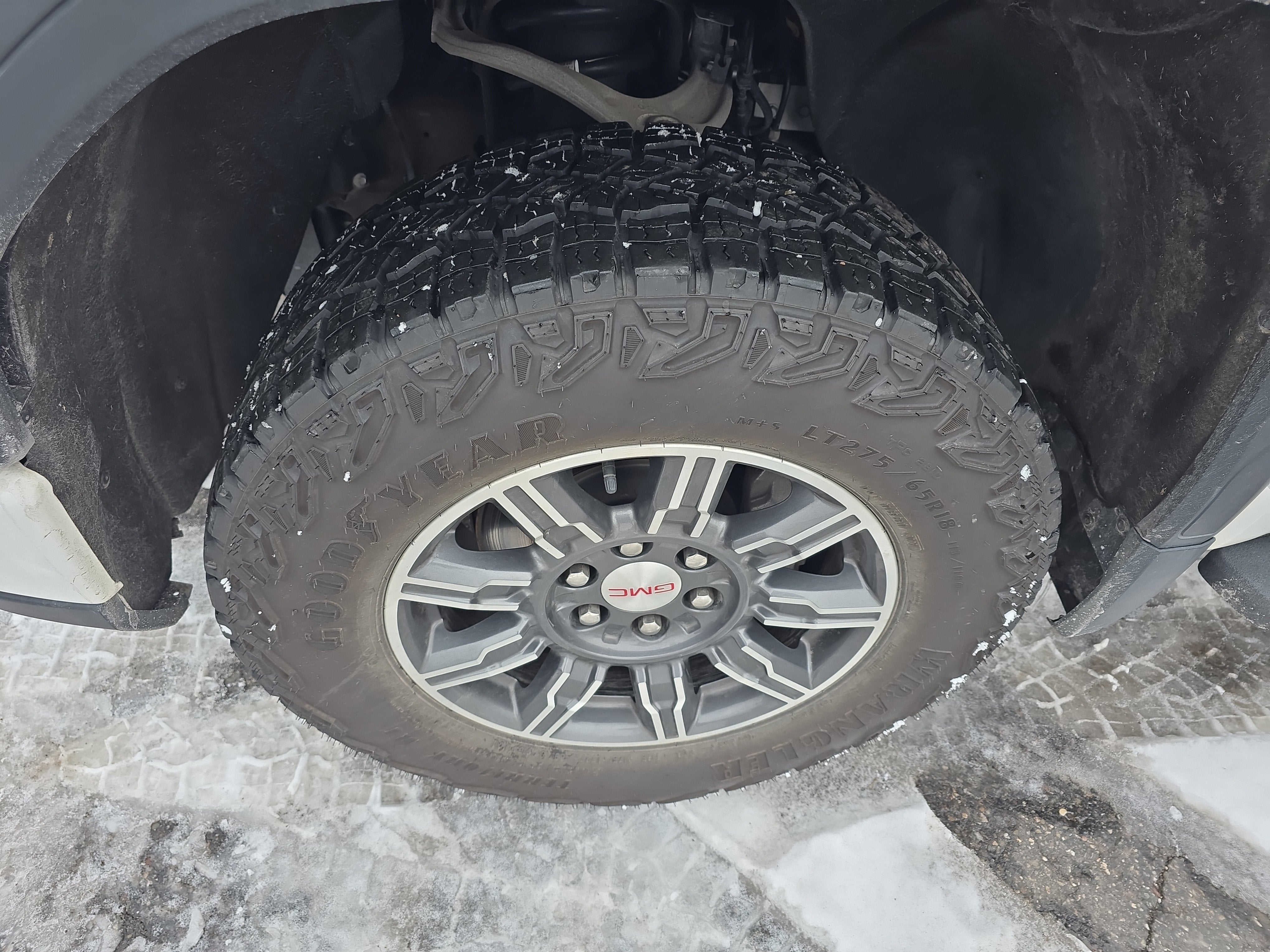 2024 GMC Sierra 1500 AT4