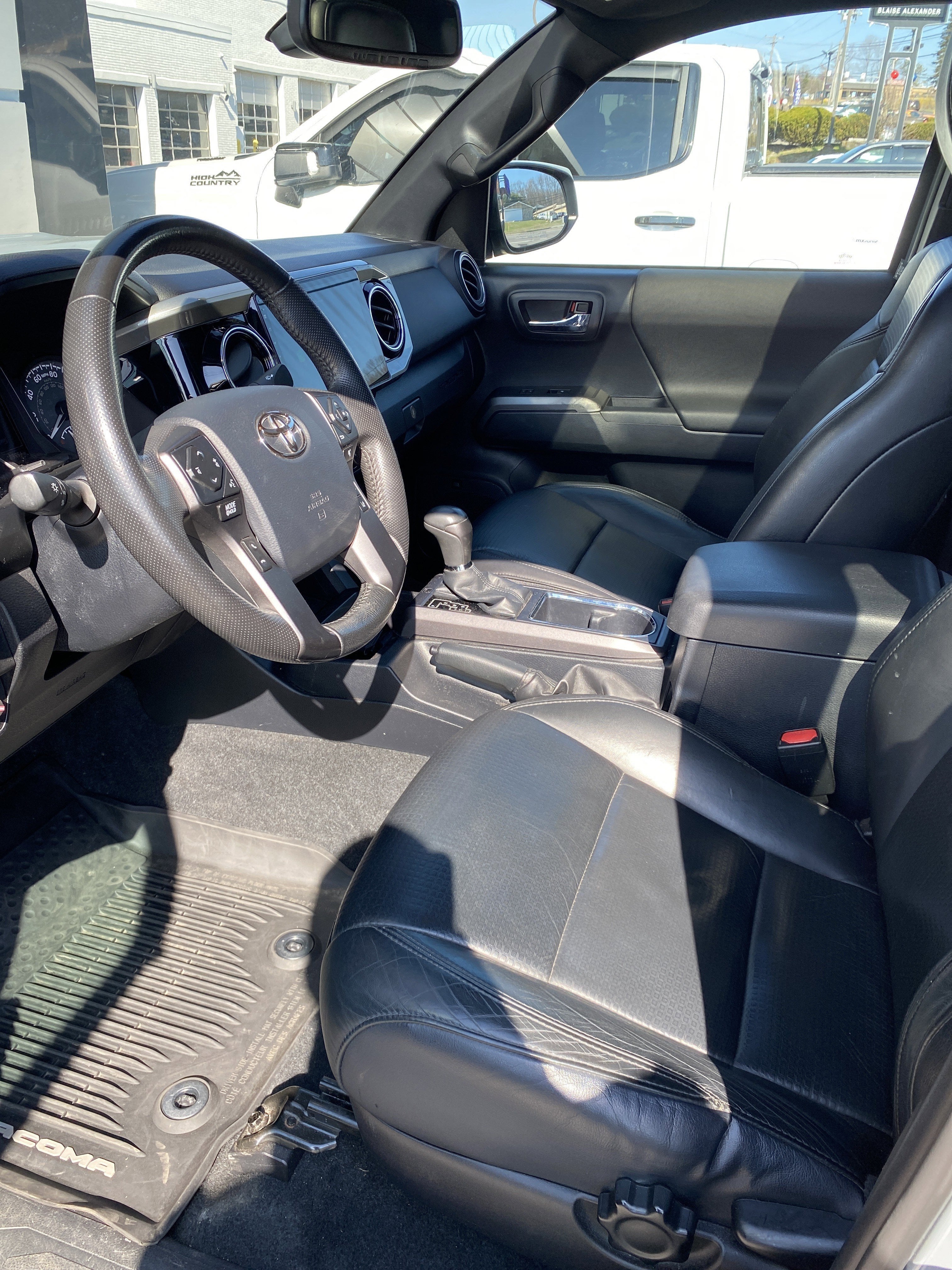 2019 Toyota Tacoma 4WD SR