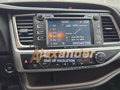 2019 Toyota Highlander SE