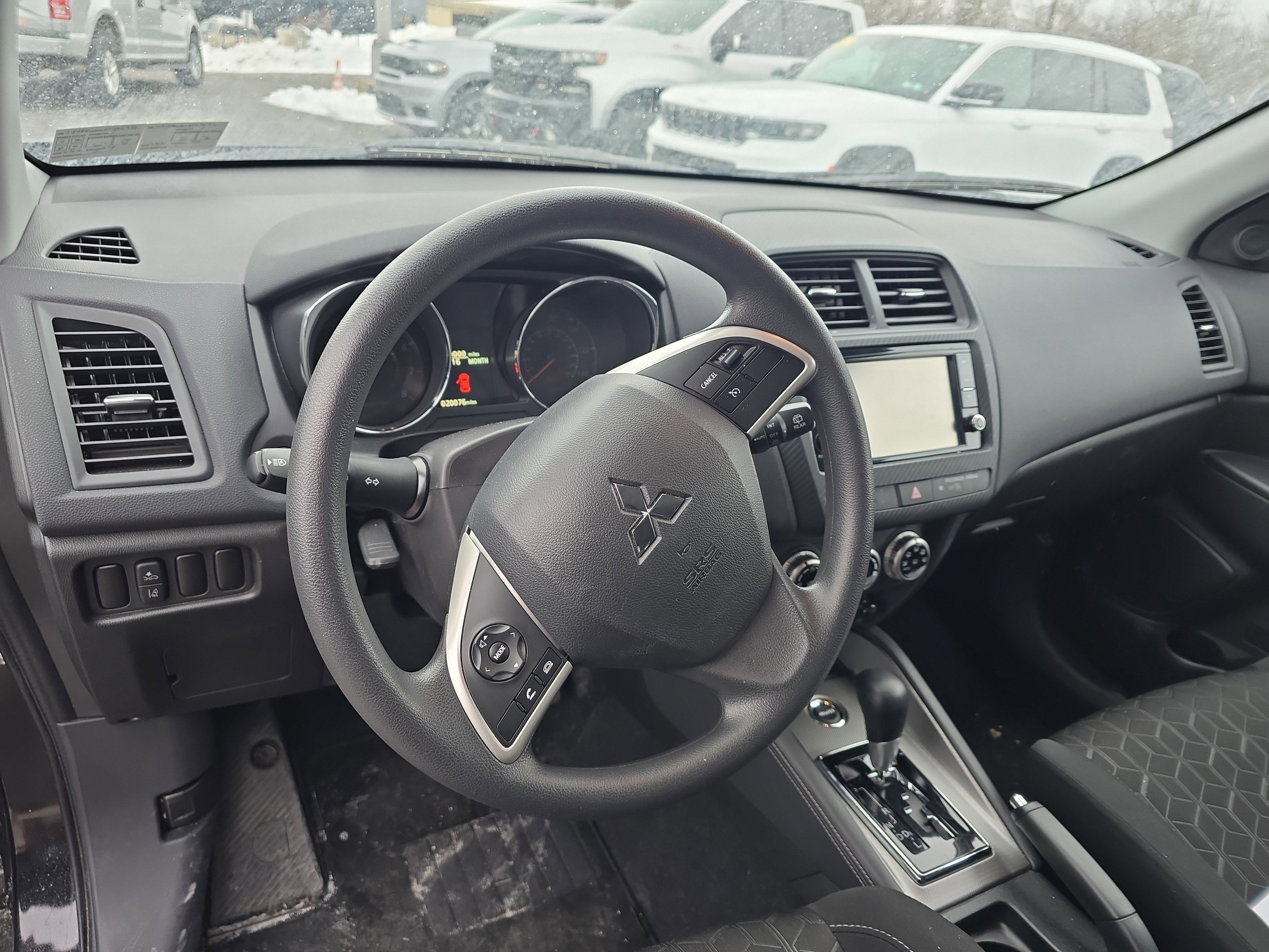 2025 Mitsubishi Outlander Sport S