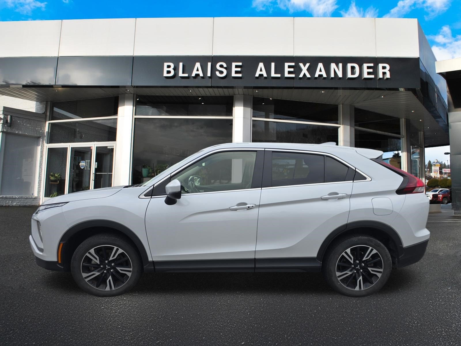 2025 Mitsubishi Eclipse Cross SE