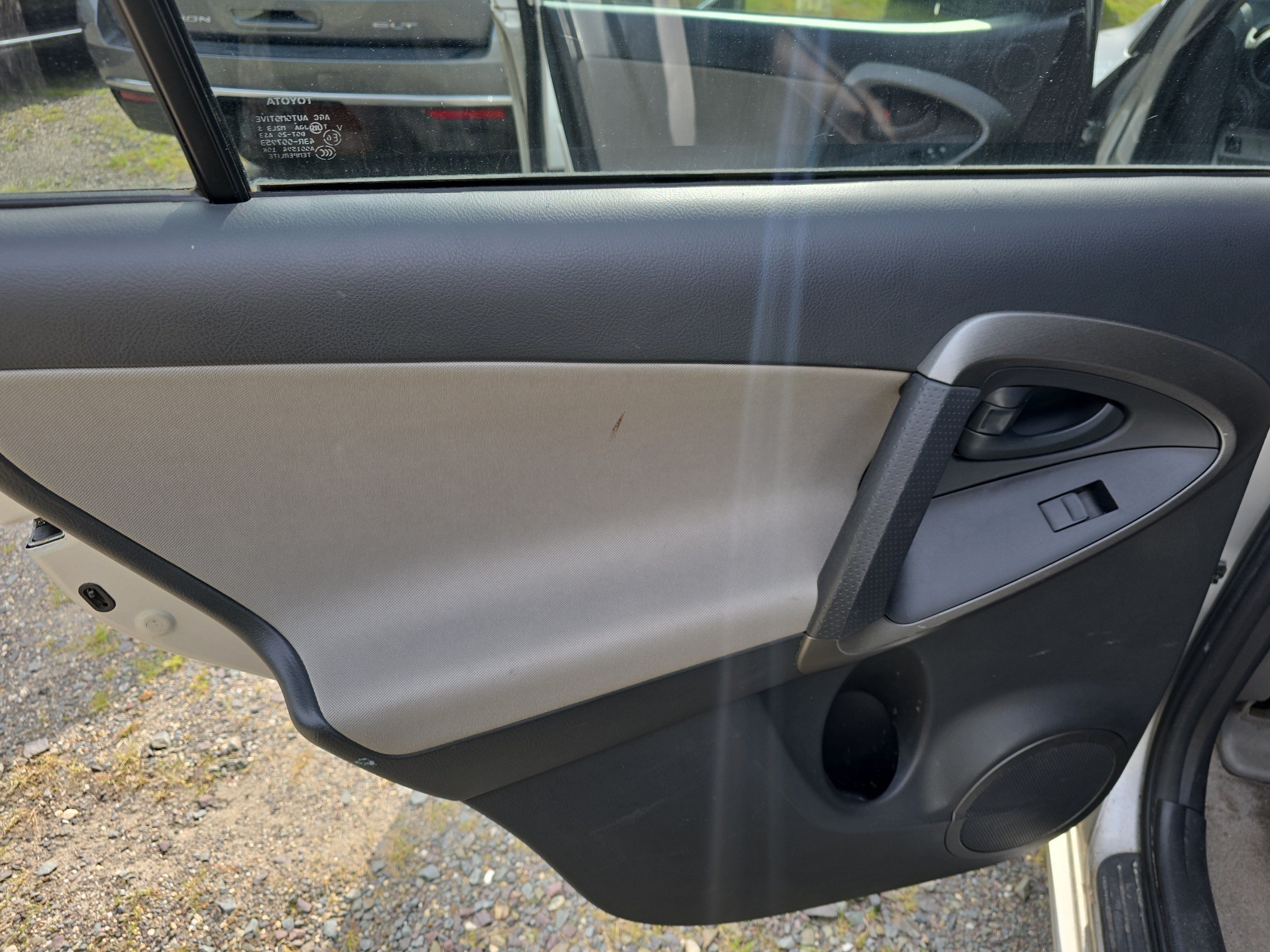 2009 Toyota RAV4 Base