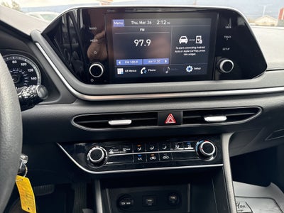 2023 Hyundai Sonata SE