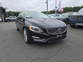 2016 Volvo S60 Inscription T5 Drive-E Platinum