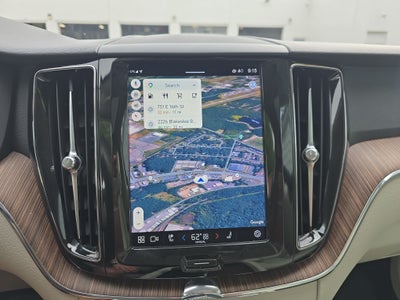 2022 Volvo XC60 Momentum