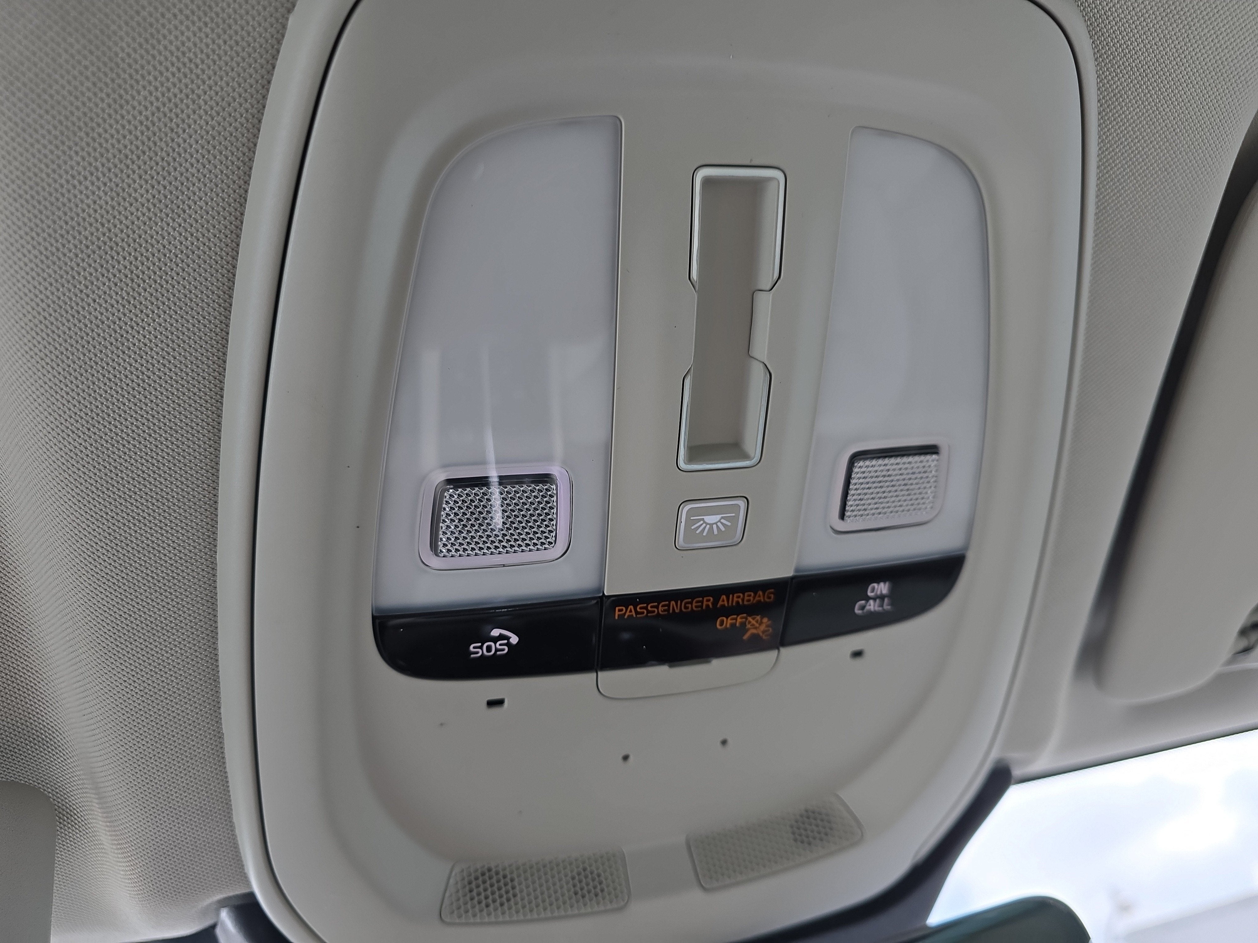 2022 Volvo XC60 Momentum