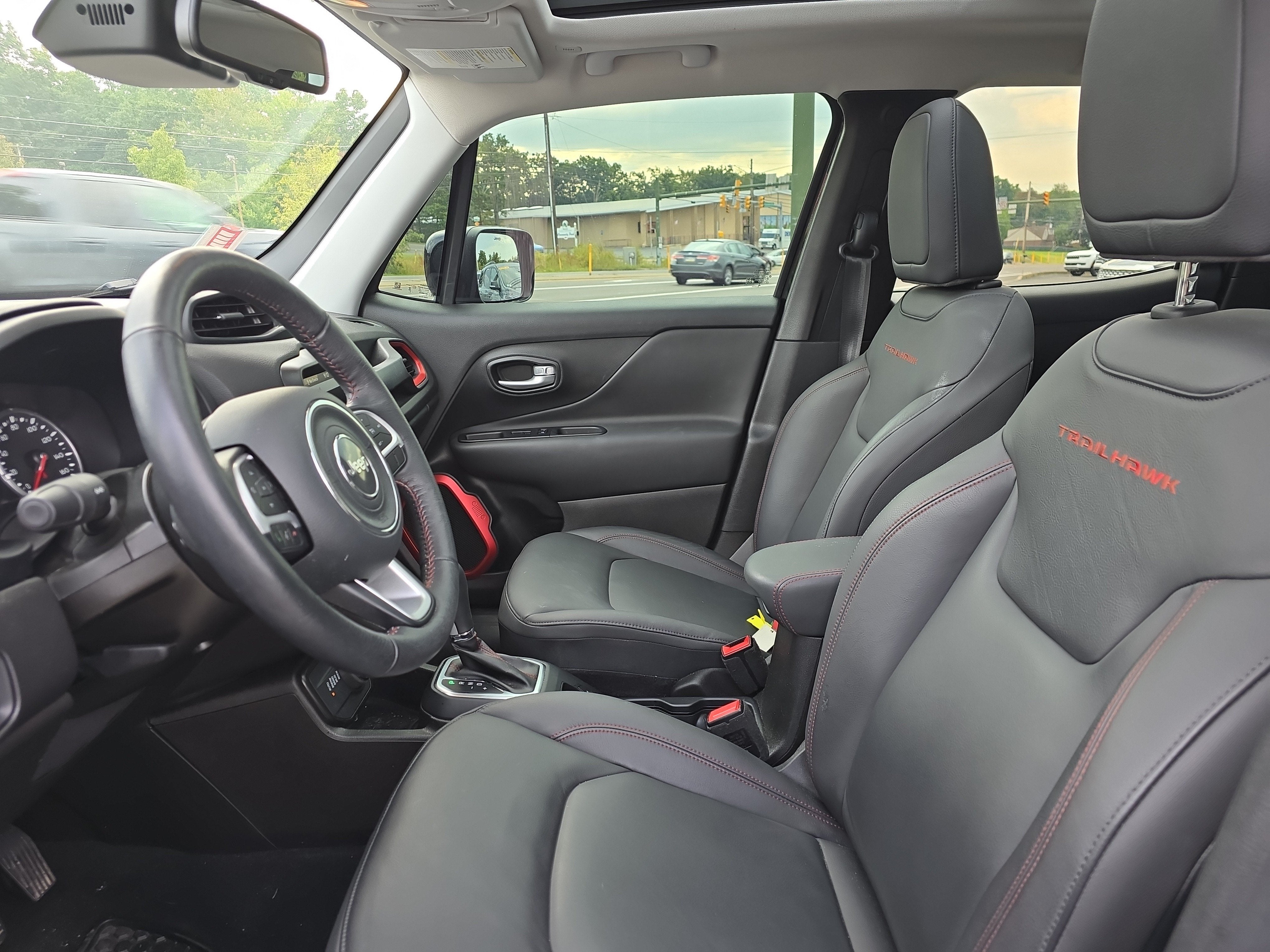 2023 Jeep Renegade Trailhawk