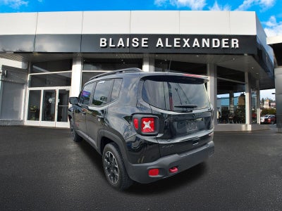2023 Jeep Renegade Trailhawk