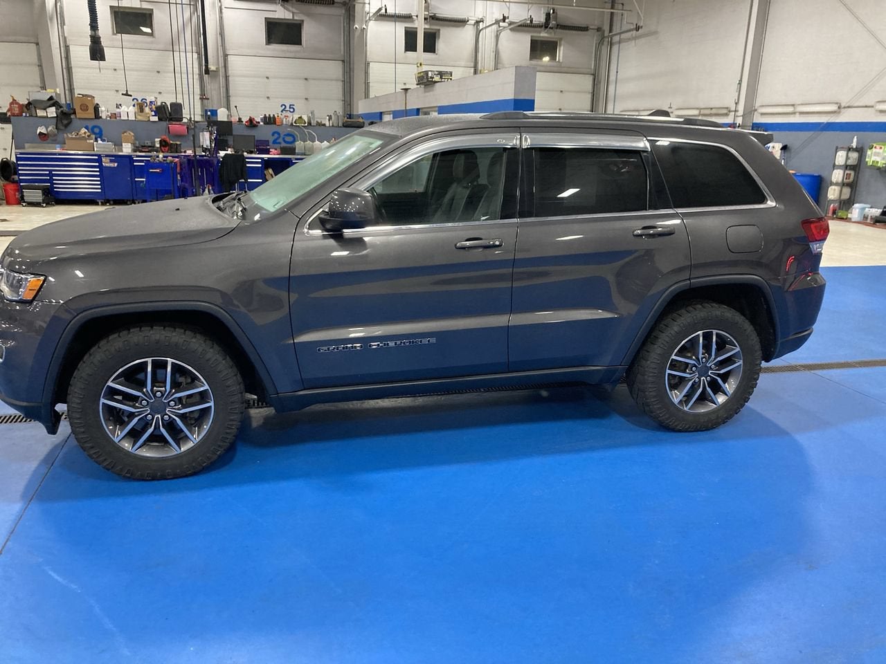 2020 Jeep Grand Cherokee Laredo E