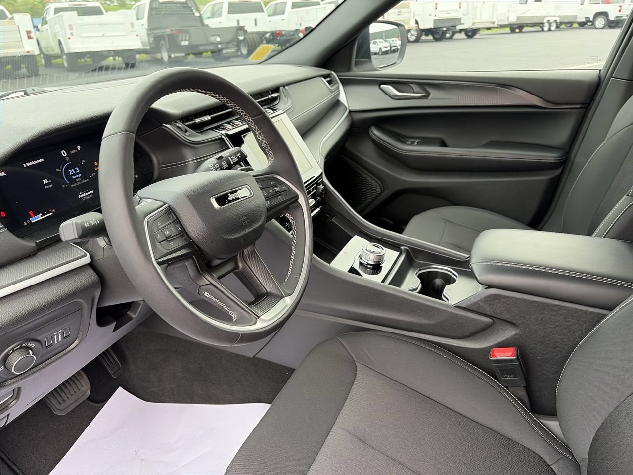 2024 Jeep Grand Cherokee Laredo