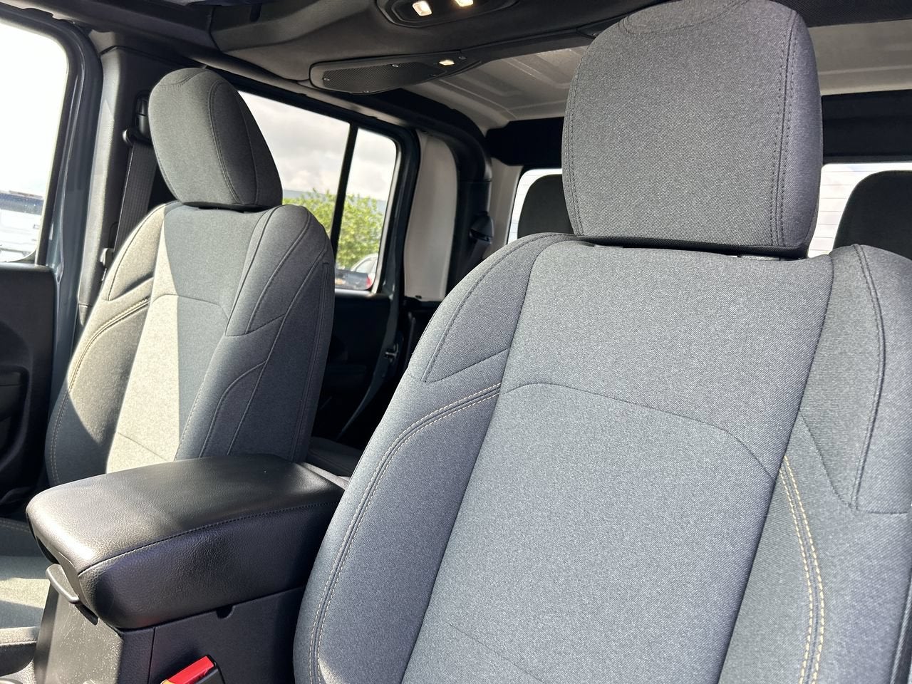 2025 Jeep Gladiator Nighthawk
