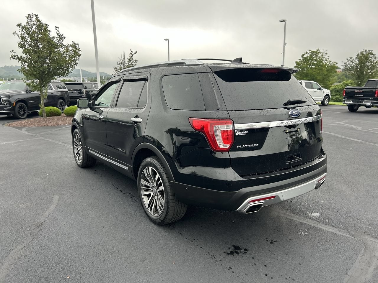 2017 Ford Explorer Platinum