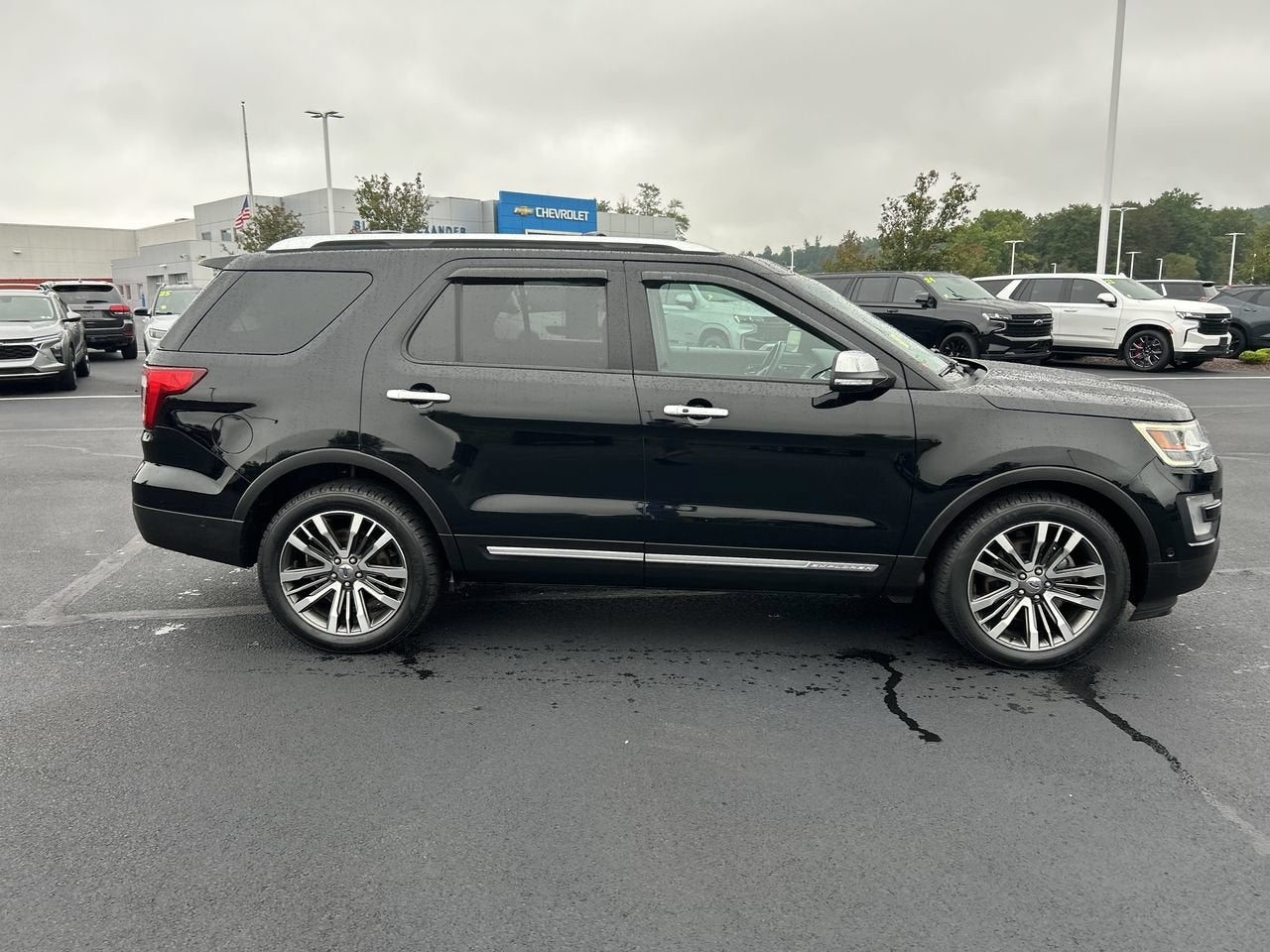 2017 Ford Explorer Platinum