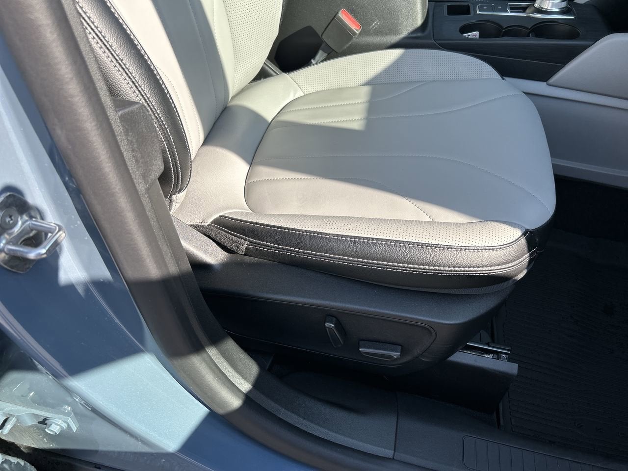 2026 Ford Escape Platinum