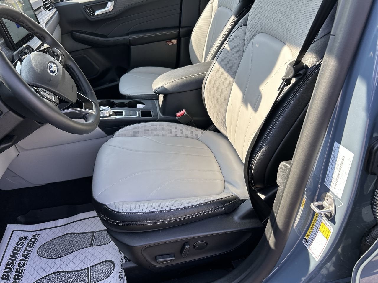 2026 Ford Escape Platinum