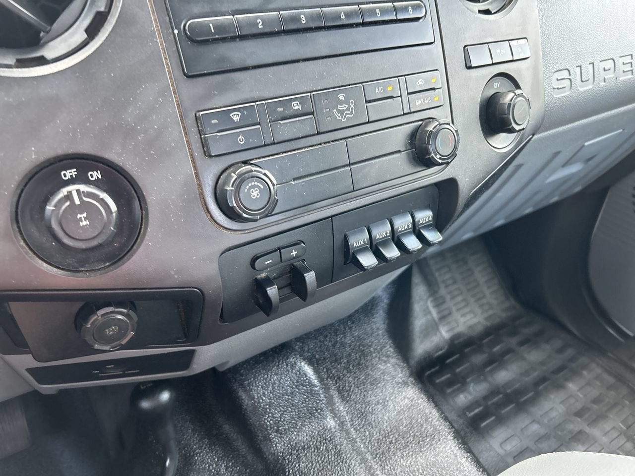 2012 Ford Super Duty F-250 SRW XL