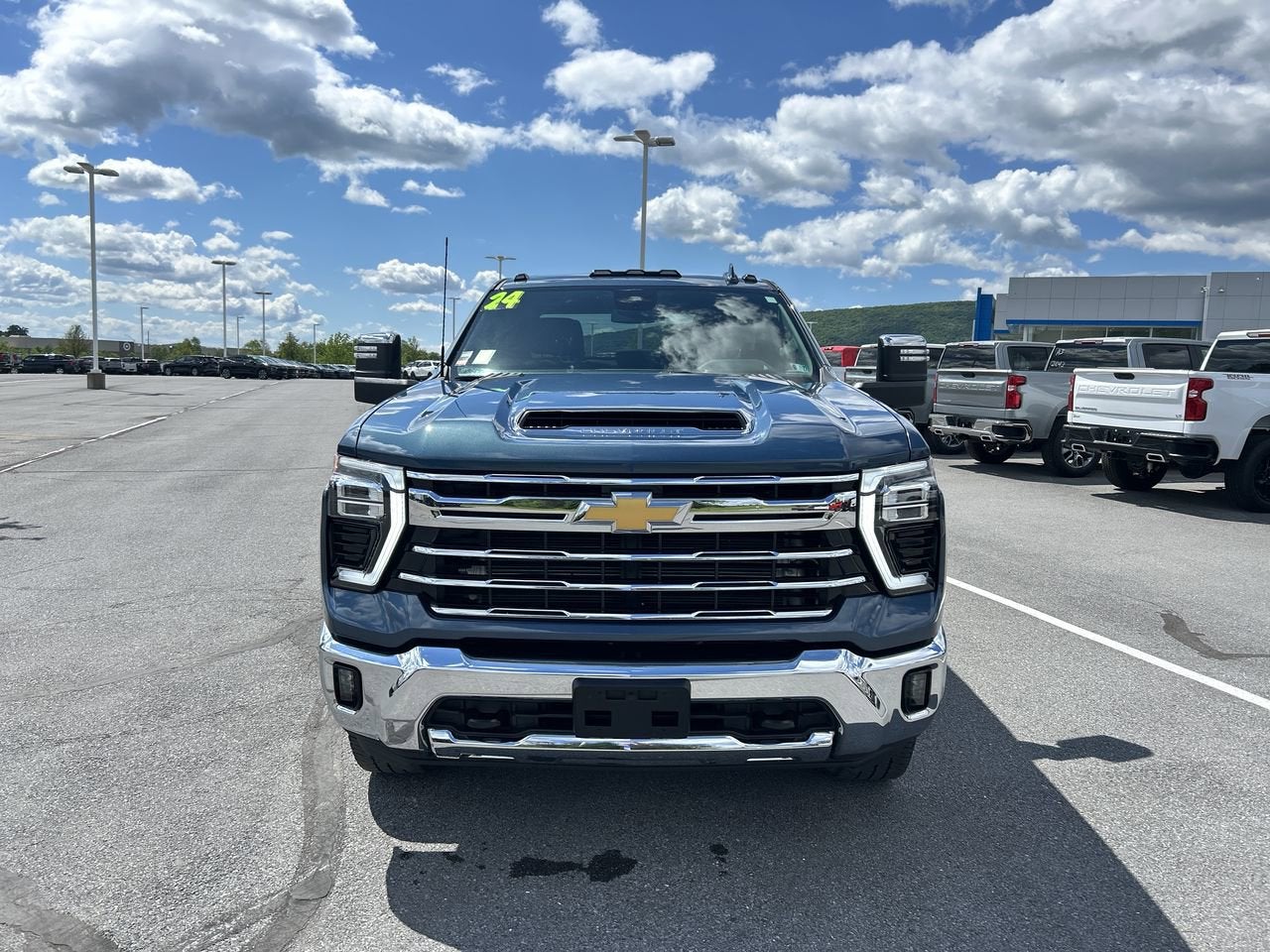2024 Chevrolet Silverado 3500 HD LTZ