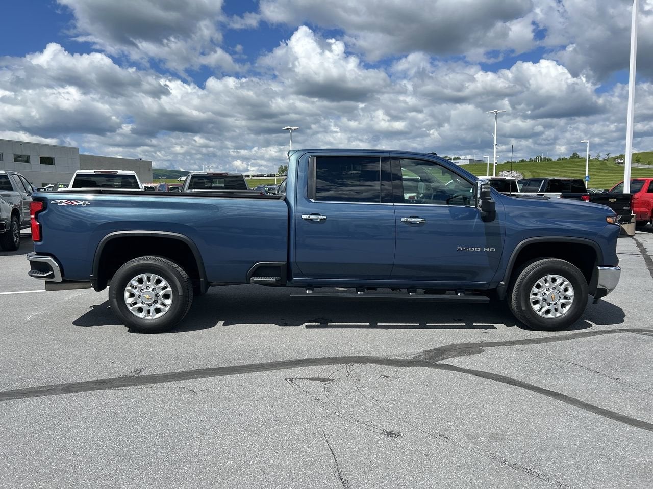 2024 Chevrolet Silverado 3500 HD LTZ
