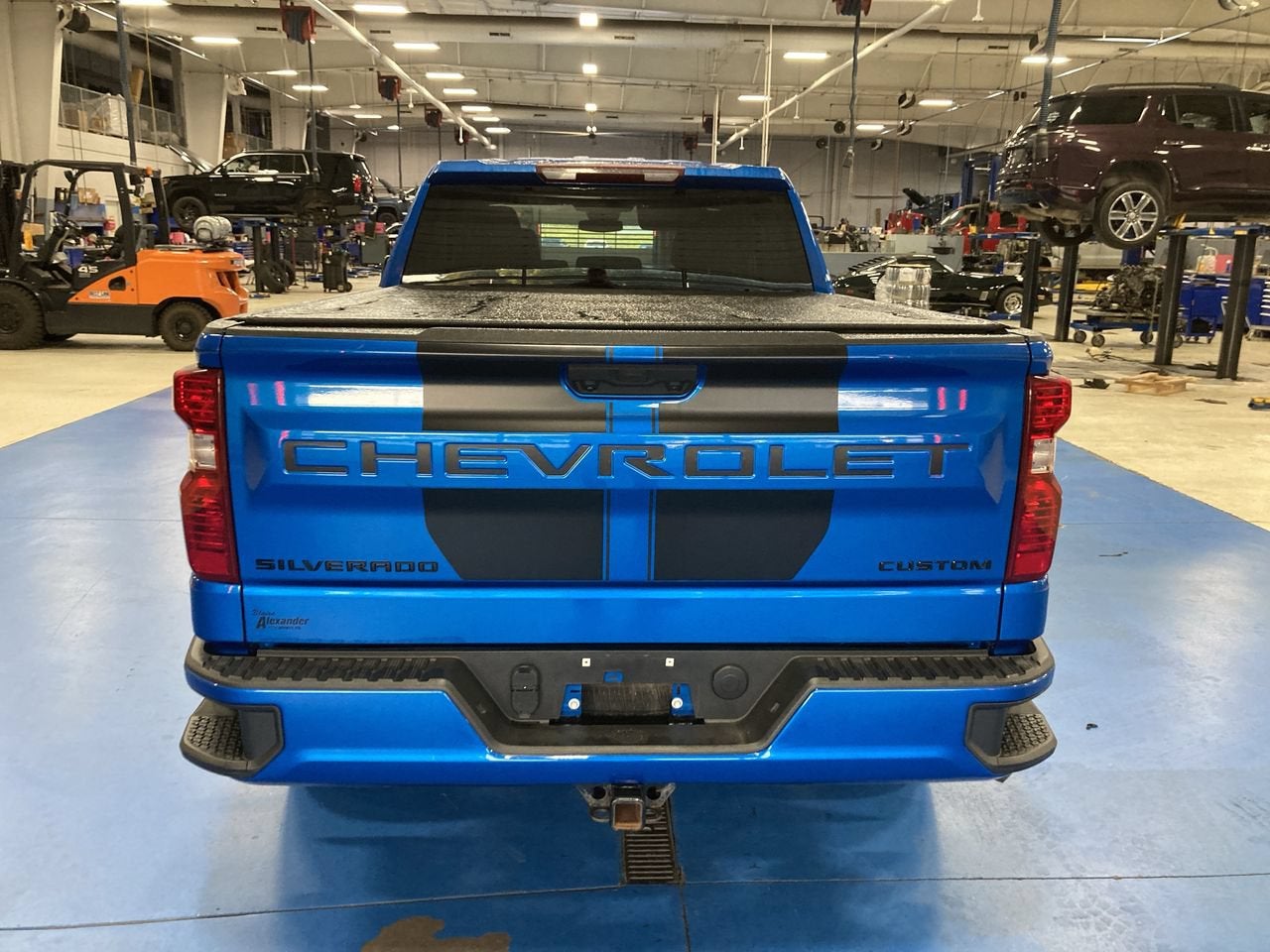 2023 Chevrolet Silverado 1500 Custom