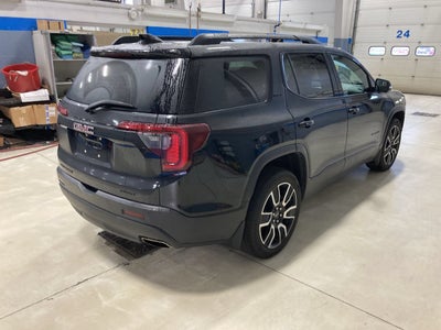 2021 GMC Acadia SLT