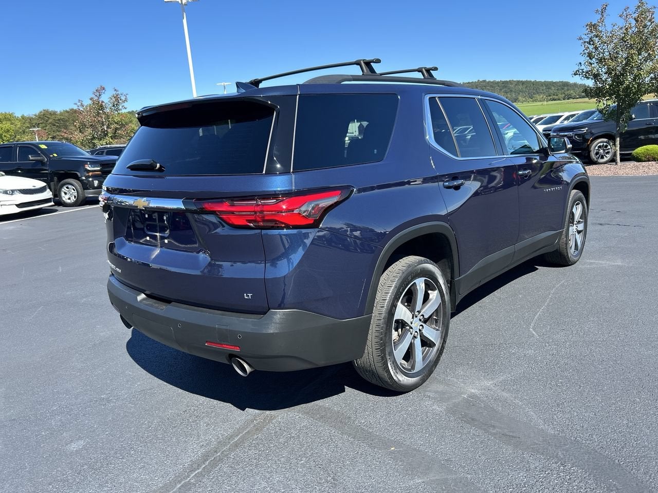 2022 Chevrolet Traverse LT Leather