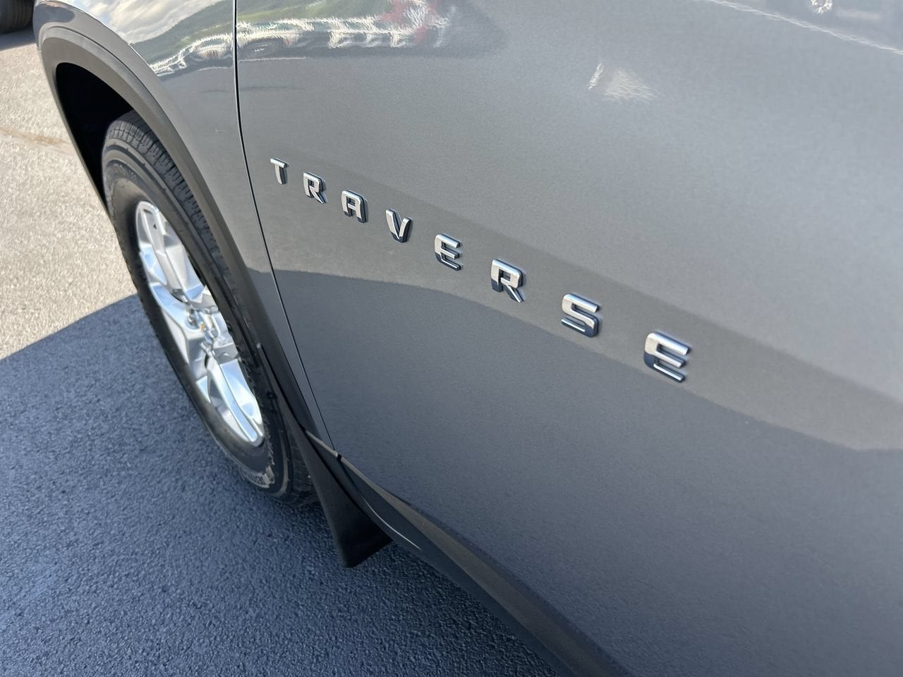 2021 Chevrolet Traverse LT Leather