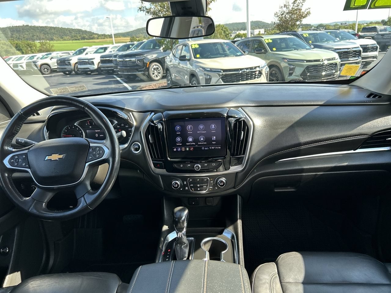 2021 Chevrolet Traverse LT Leather