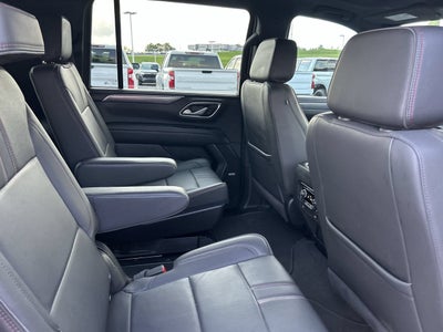 2024 Chevrolet Suburban RST