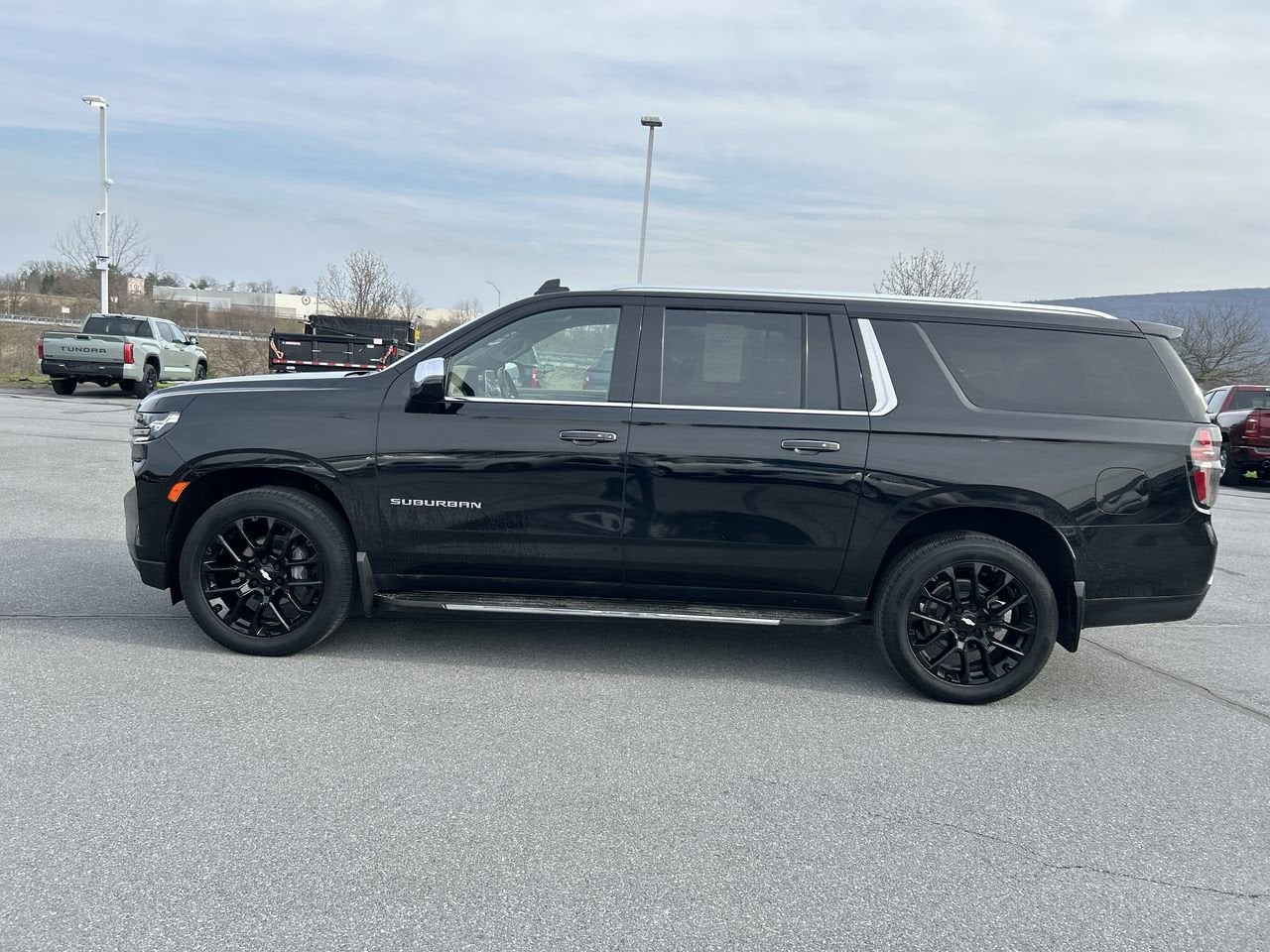 2023 Chevrolet Suburban Premier