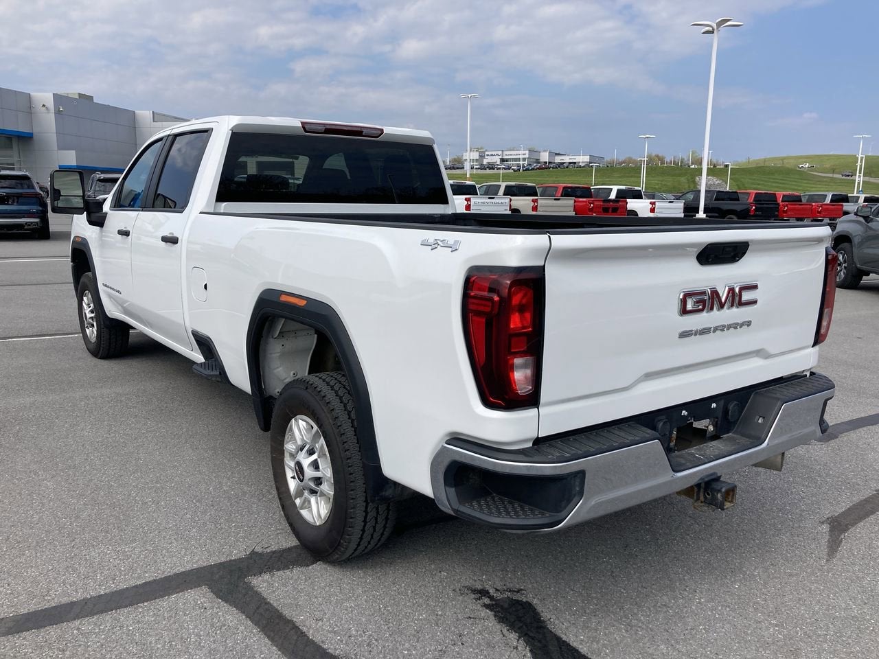 2024 GMC Sierra 2500 HD Pro