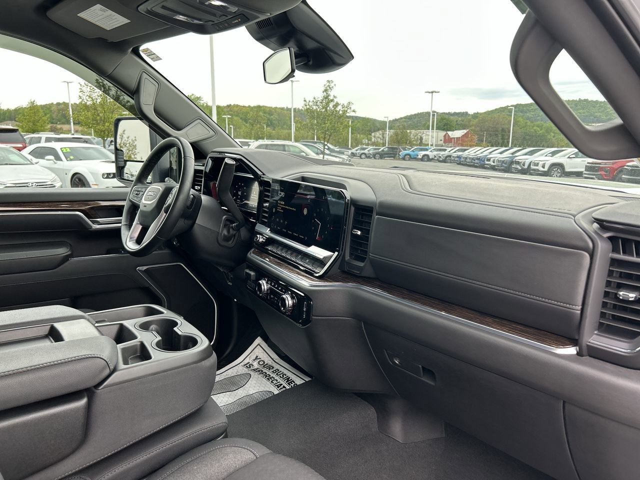 2025 GMC Sierra 2500 HD SLE