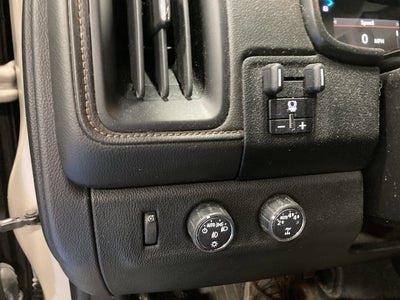 2022 GMC Canyon AT4 - Leather