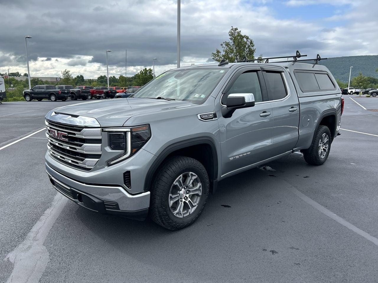 2023 GMC Sierra 1500 SLE