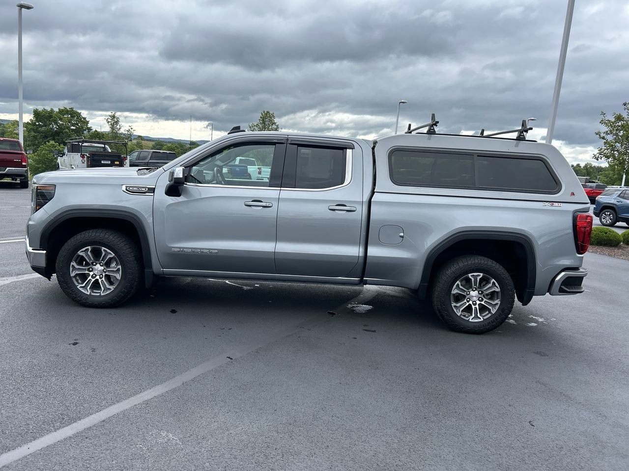 2023 GMC Sierra 1500 SLE