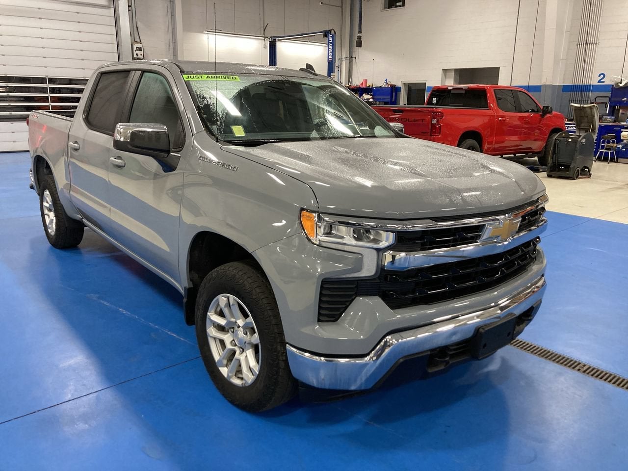 2024 Chevrolet Silverado 1500 LT (2FL)