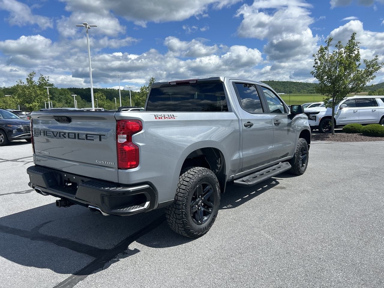 2024 Chevrolet Silverado 1500 Custom Trail Boss