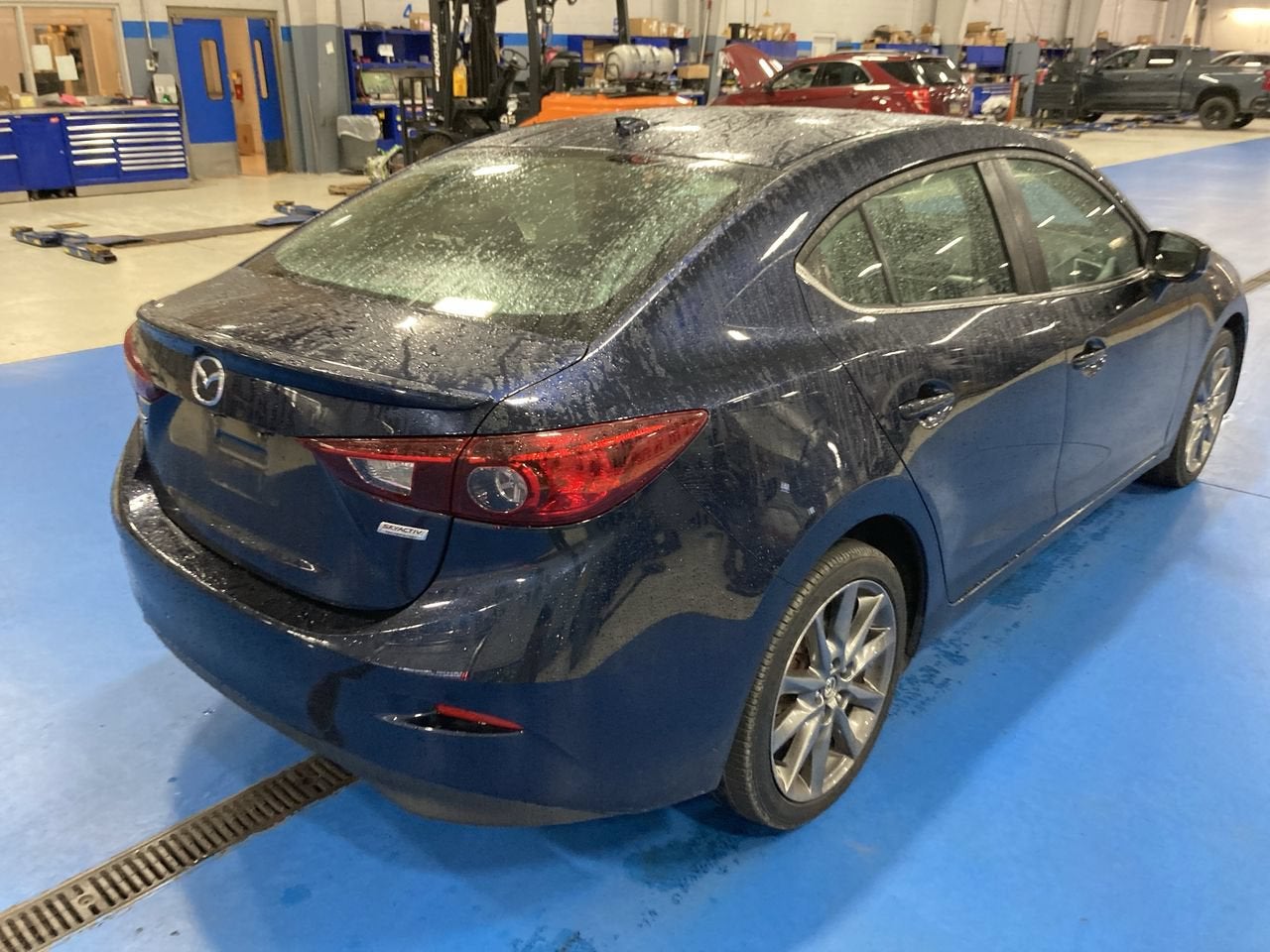 2018 Mazda Mazda3 4-Door Touring