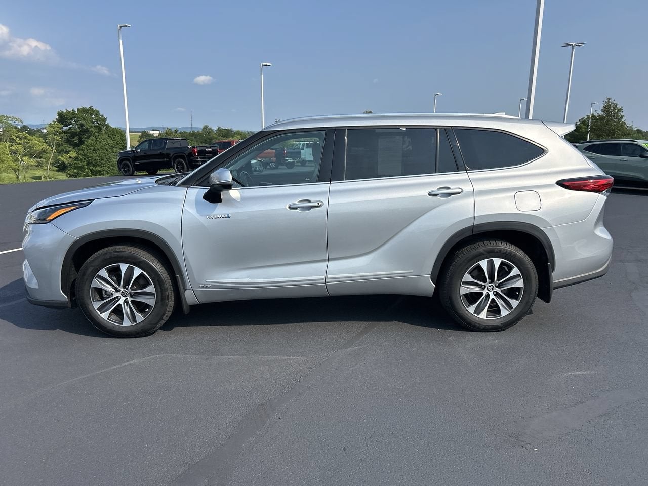 2021 Toyota Highlander Hybrid XLE