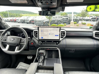 2025 Toyota Tundra 4WD SR5