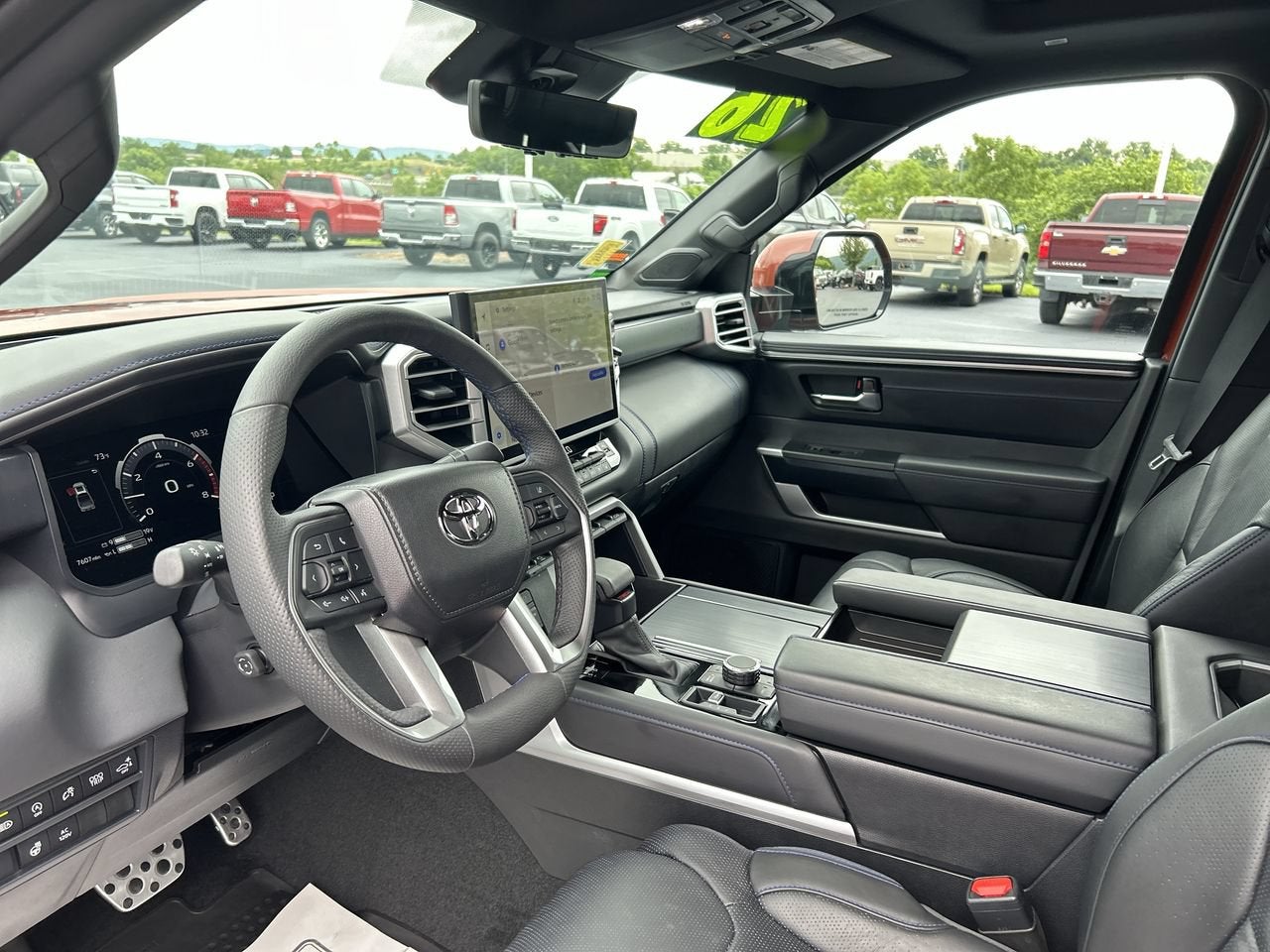 2025 Toyota Tundra 4WD SR5