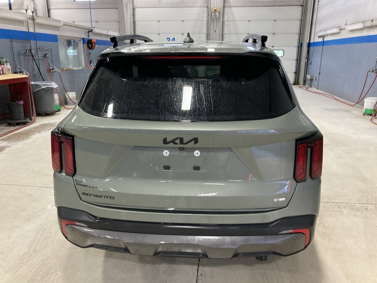 2025 Kia Sorento X-Line EX